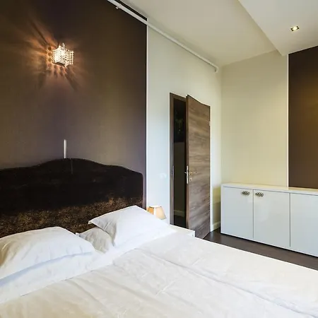 Ankavi Panzio Hotel 3*