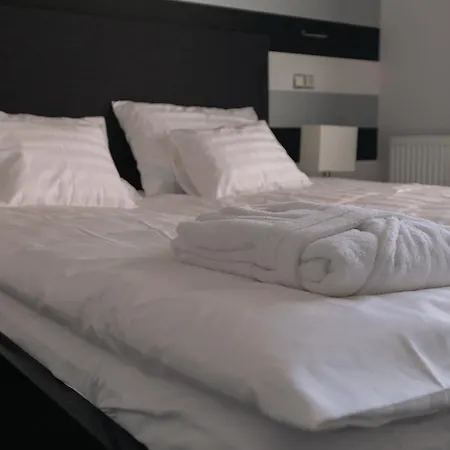 Ankavi Panzio Hotel 3*